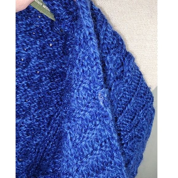 Carraig Donn Royal Blue 100% Merino Wool Cable Knit Cardigan Sweater - Picture 5 of 8